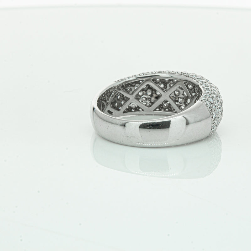 18ct White Gold 1.89ct Diamond Band-Ring-Walker & Hall