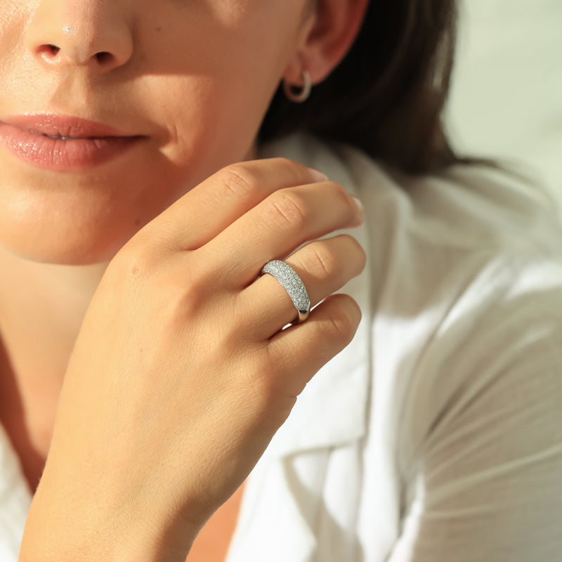 18ct White Gold Diamond Ring-Ring-Walker & Hall