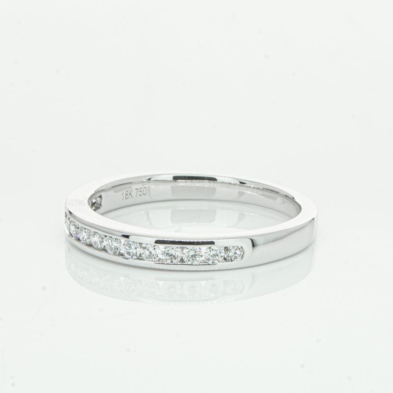18ct White Gold .28ct Diamond Avalon Band-Ring-Walker & Hall