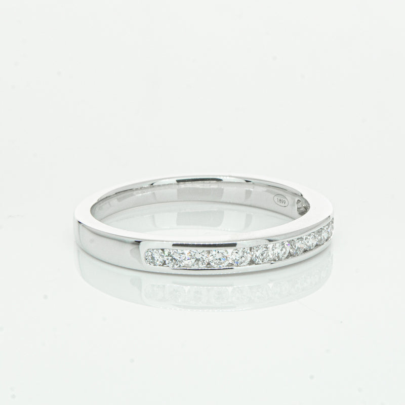 18ct White Gold .28ct Diamond Avalon Band-Ring-Walker & Hall