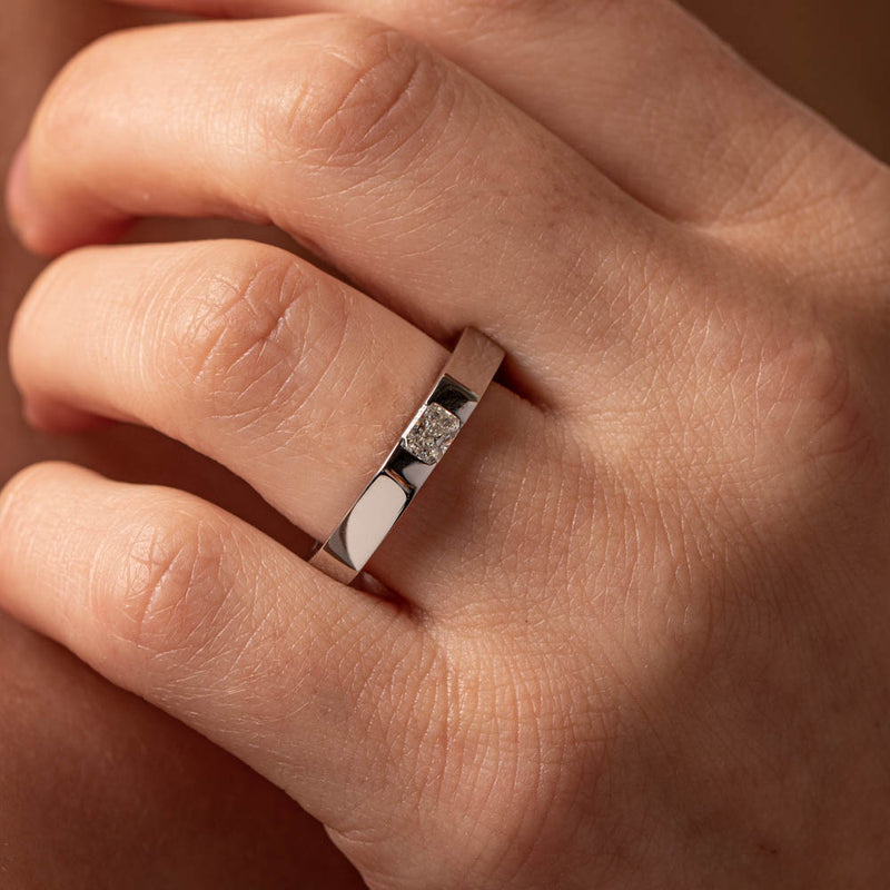 18ct White Gold Diamond Band-Ring-Walker & Hall