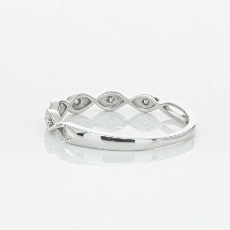 14ct White Gold Diamond Rapunzel Band-Ring-Walker & Hall