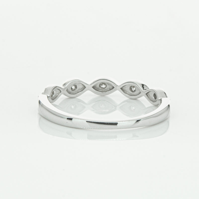 14ct White Gold Diamond Rapunzel Band-Ring-Walker & Hall