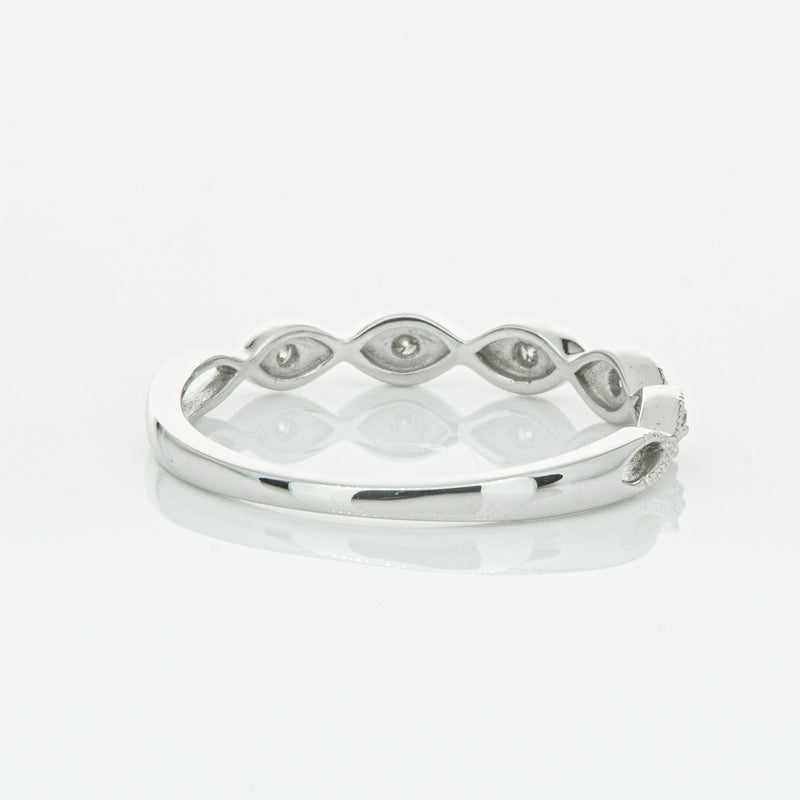 14ct White Gold Diamond Rapunzel Band-Ring-Walker & Hall