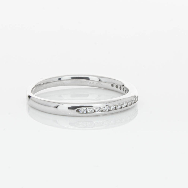 14ct White Gold Diamond Vida Band-Ring-Walker & Hall