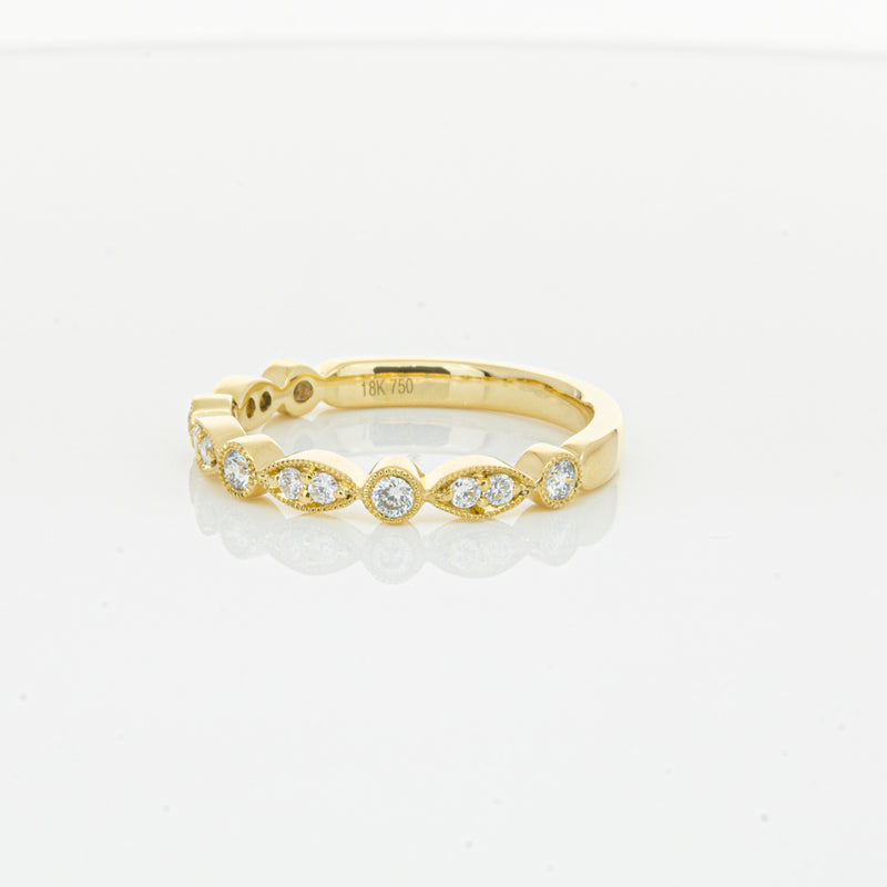 18ct Yellow Gold Diamond Marquise Shaped Band-Ring-Walker & Hall