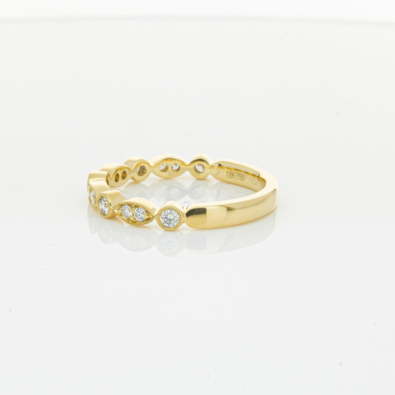 18ct Yellow Gold Diamond Marquise Shaped Band-Ring-Walker & Hall