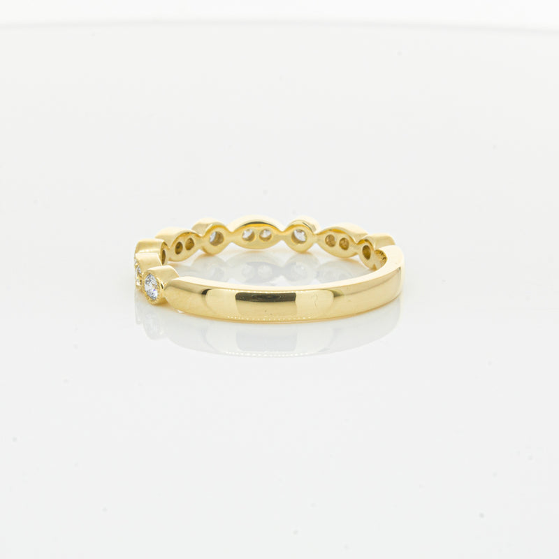 18ct Yellow Gold Diamond Marquise Shaped Band-Ring-Walker & Hall