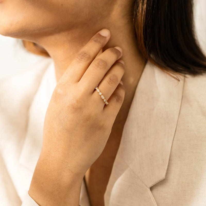 18ct Yellow Gold Diamond Marquise Shaped Band-Ring-Walker & Hall