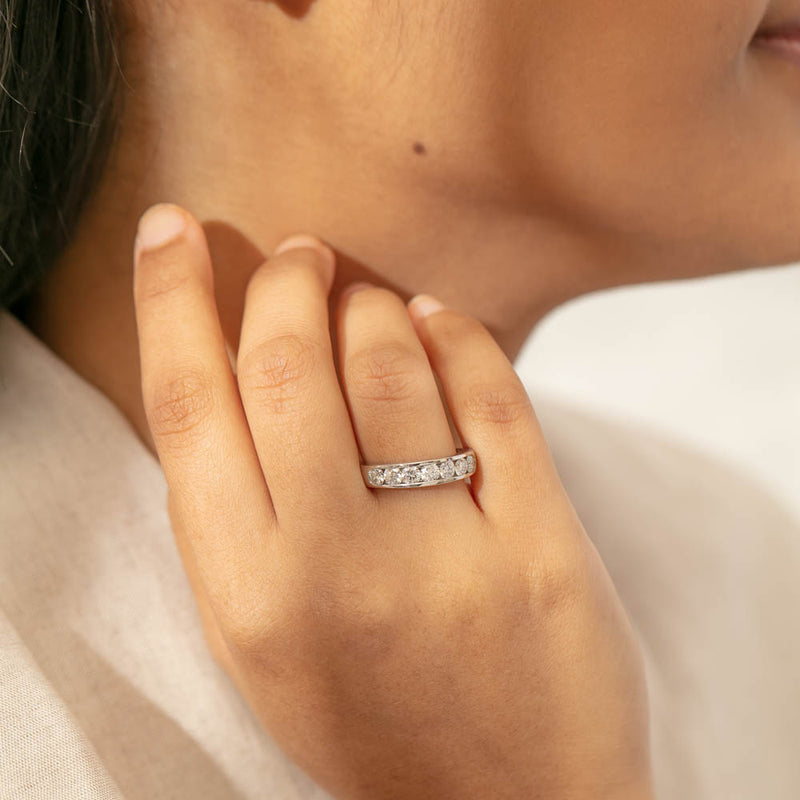 18ct White Gold 1.00ct Diamond Tigris Ring-Ring-Walker & Hall