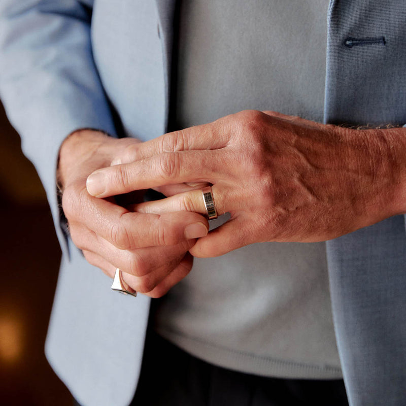 9ct White Gold 6mm Square Profile Band-Ring-Walker & Hall