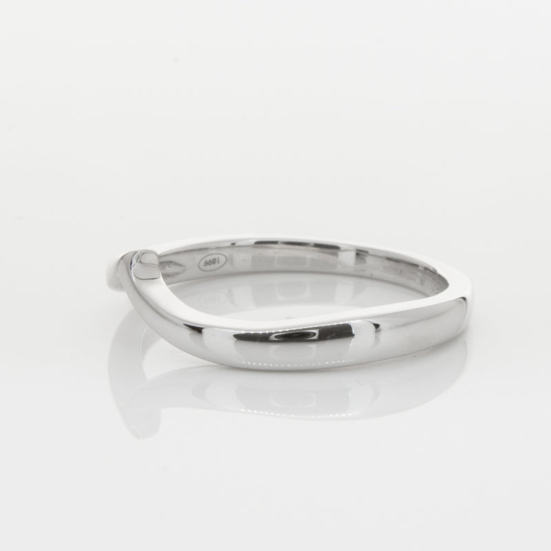 18ct White Gold Fitted Solstice Band-Ring-Walker & Hall