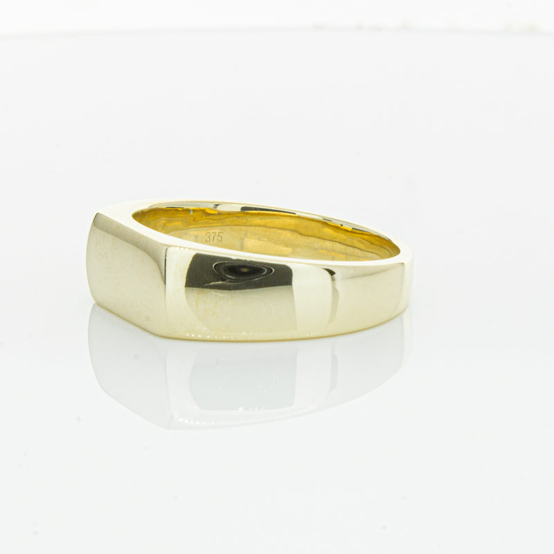 9ct Yellow Gold Rectangular Signet Ring-Ring-Walker & Hall