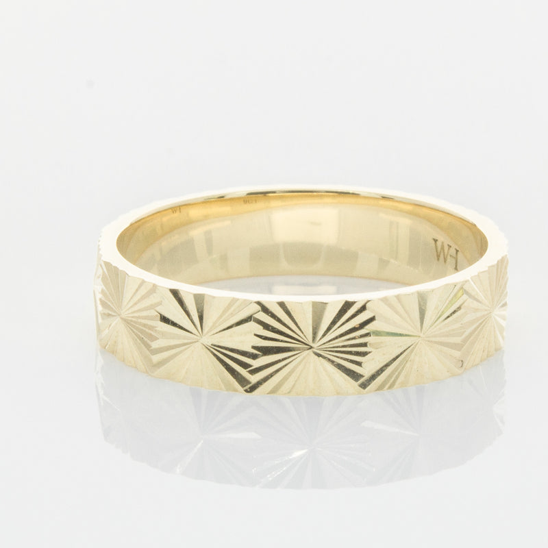 9ct Yellow Gold Reflections Ring-Ring-Walker & Hall