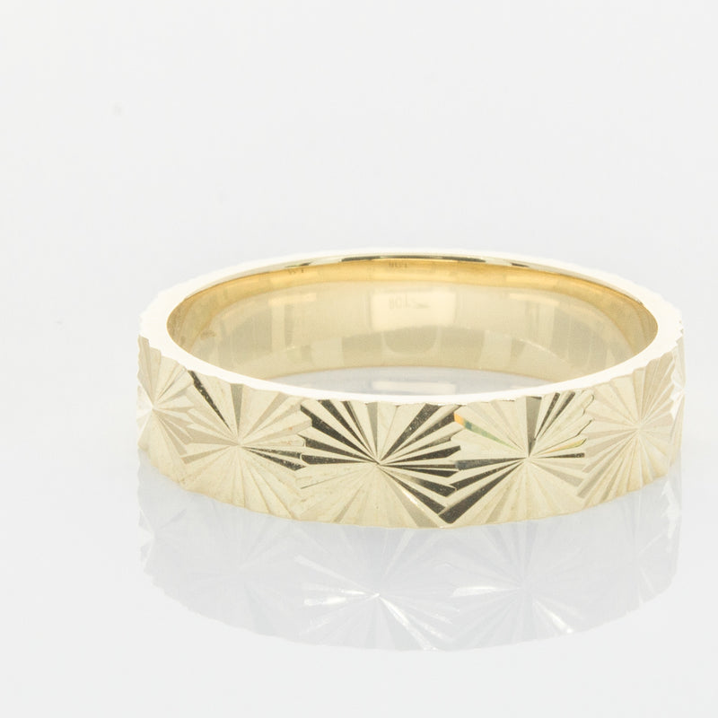 9ct Yellow Gold Reflections Ring-Ring-Walker & Hall