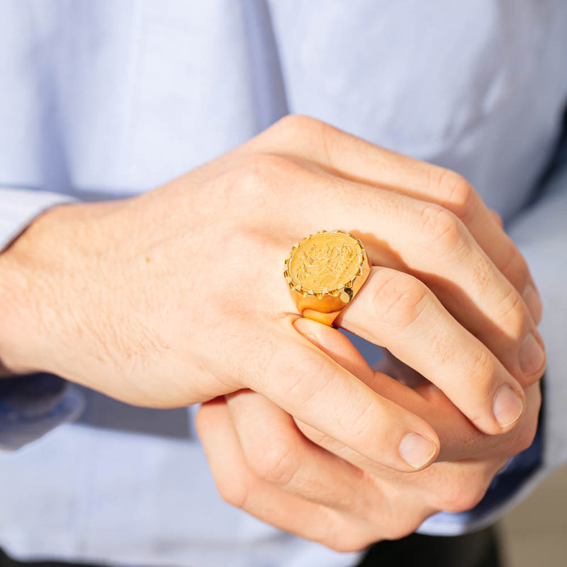 9ct Yellow Gold Ring with Claw Set Full Sovereign-Ring-Walker & Hall