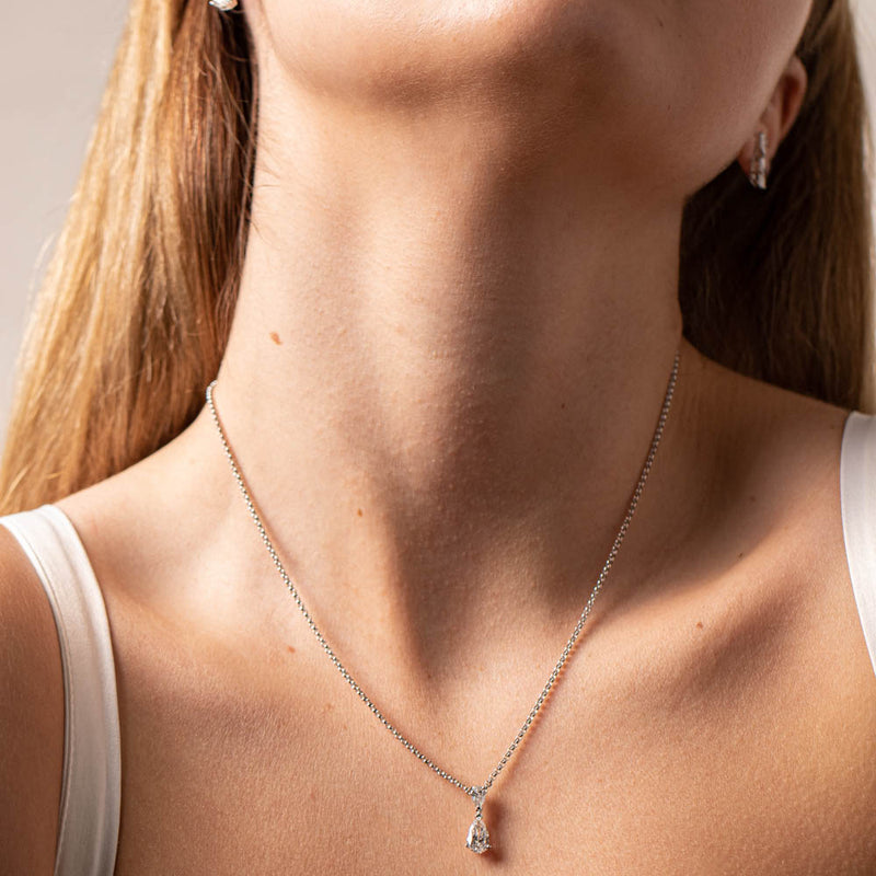 18ct White Gold 1.25ct Diamond Pendant-Necklace-Walker & Hall