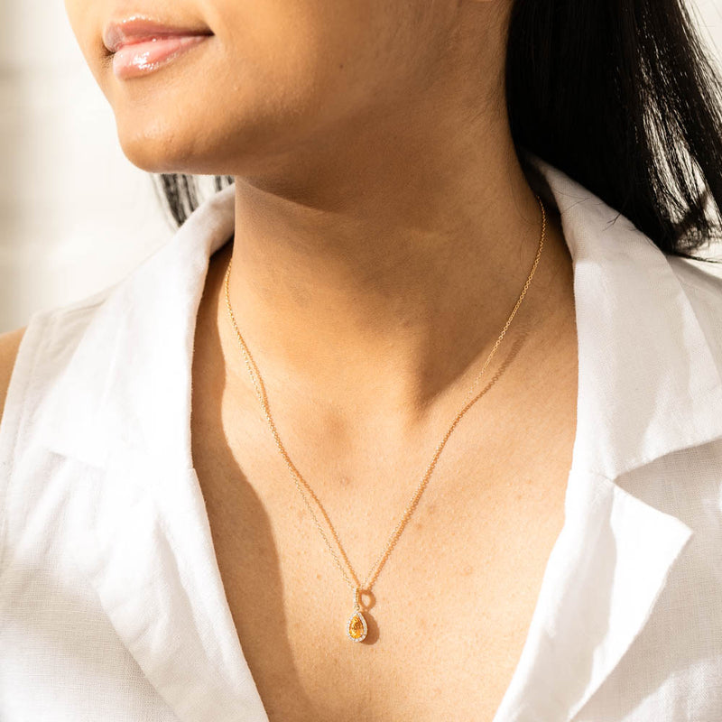 18ct Yellow Gold 1.28ct Golden Sapphire & Diamond Pendant-Necklace-Walker & Hall