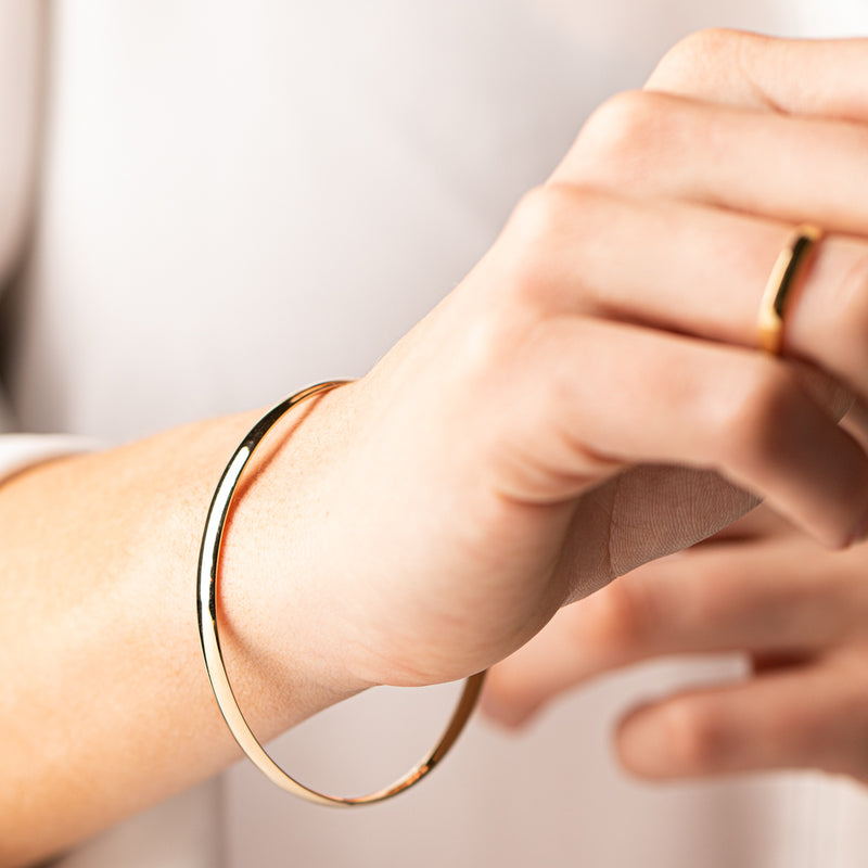 9ct Yellow Gold 4mm Bangle-Bracelet-Walker & Hall