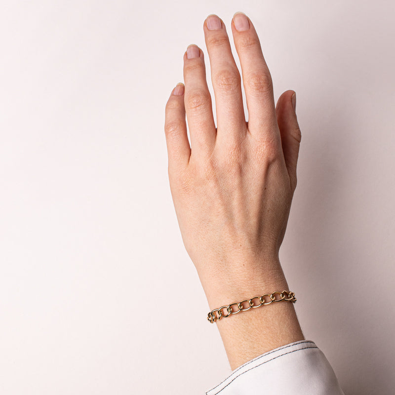 9ct Yellow Gold Curb Link Bracelet-Bracelet-Walker & Hall