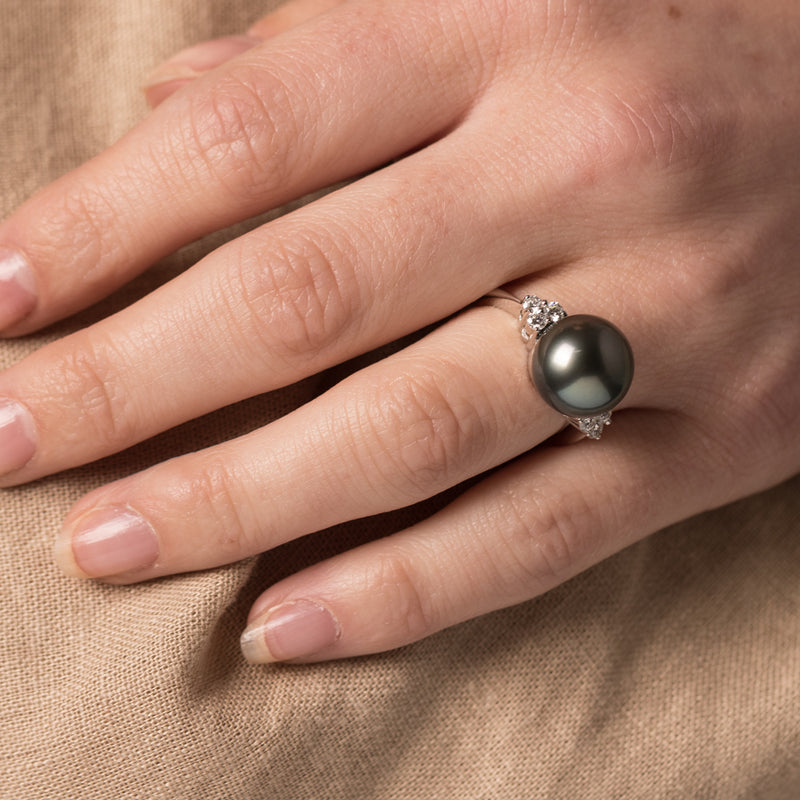 18ct White Gold Tahitian Black Pearl & Diamond Ring-Ring-Walker & Hall