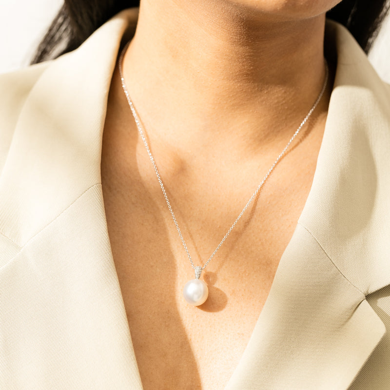 18ct White Gold South Sea Pearl & Diamond Pendant-Necklace-Walker & Hall