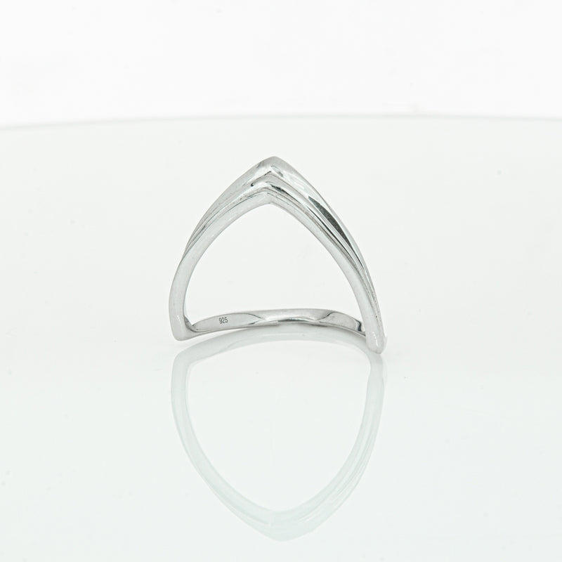 Sterling Silver V shaped Ring-Ring-Walker & Hall